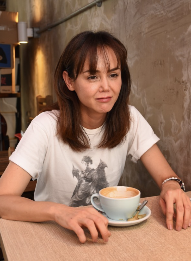 韩君婷欠债40万申请破产,为母亲治病耗尽积蓄,还债三年无以为继