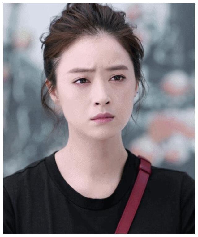 蒋欣减肥成功新剧造型堪比少女瘦下来真好看