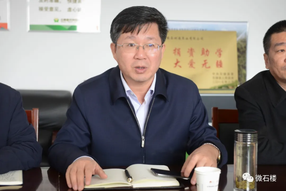 石楼:杨剑一行深入社区,企业调研指导工作