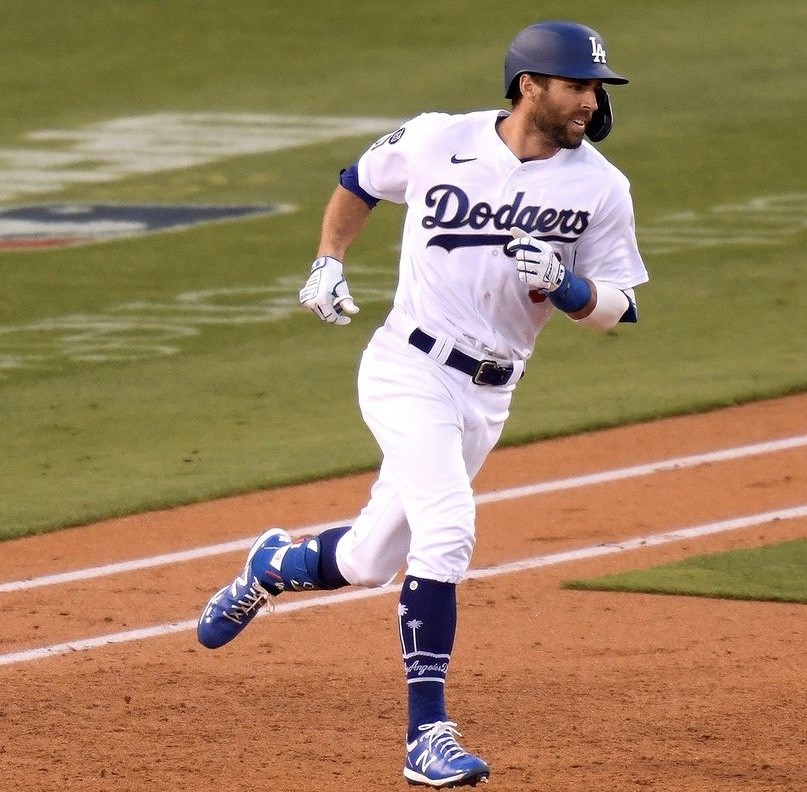 保送了打者,无人出局满垒;   勒克斯游击方向滚地球导致三垒跑者出局