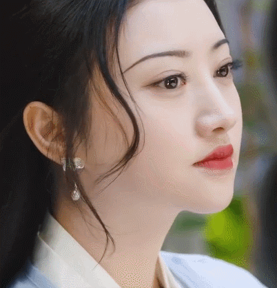 司藤里面的景甜是怎么做到那么美的