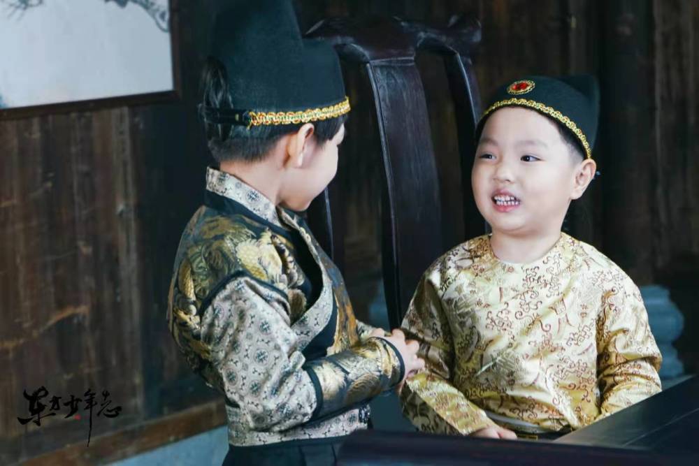《东方少年志》隆重开机,演员已就位!_腾讯新闻