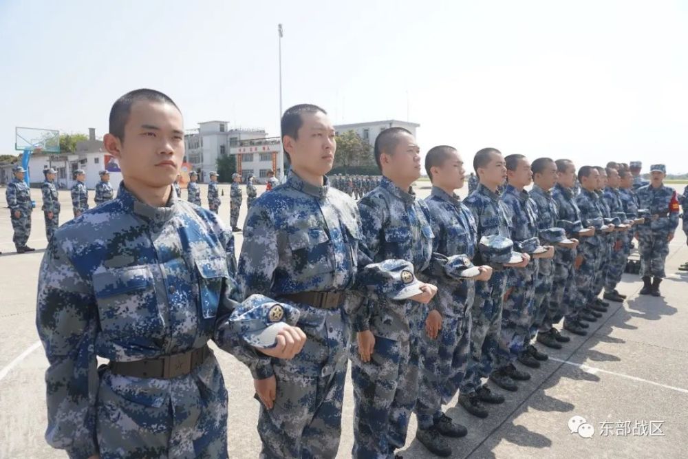 关注久等了空军新兵的军营体验报告来了