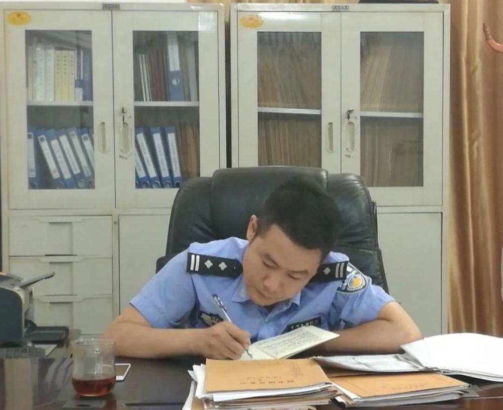 星耀警营基层行 李胜 初心不改 忠诚铸魂 腾讯新闻