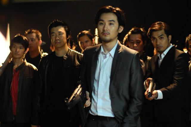 突袭2暴徒更快更高更强更暴力更血腥