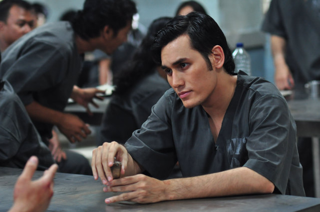 突袭2暴徒更快更高更强更暴力更血腥