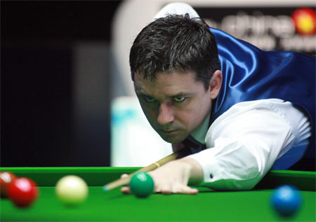 狂热的斯诺克爱好者也无力坚持了!麦克马努斯的传奇之路终结