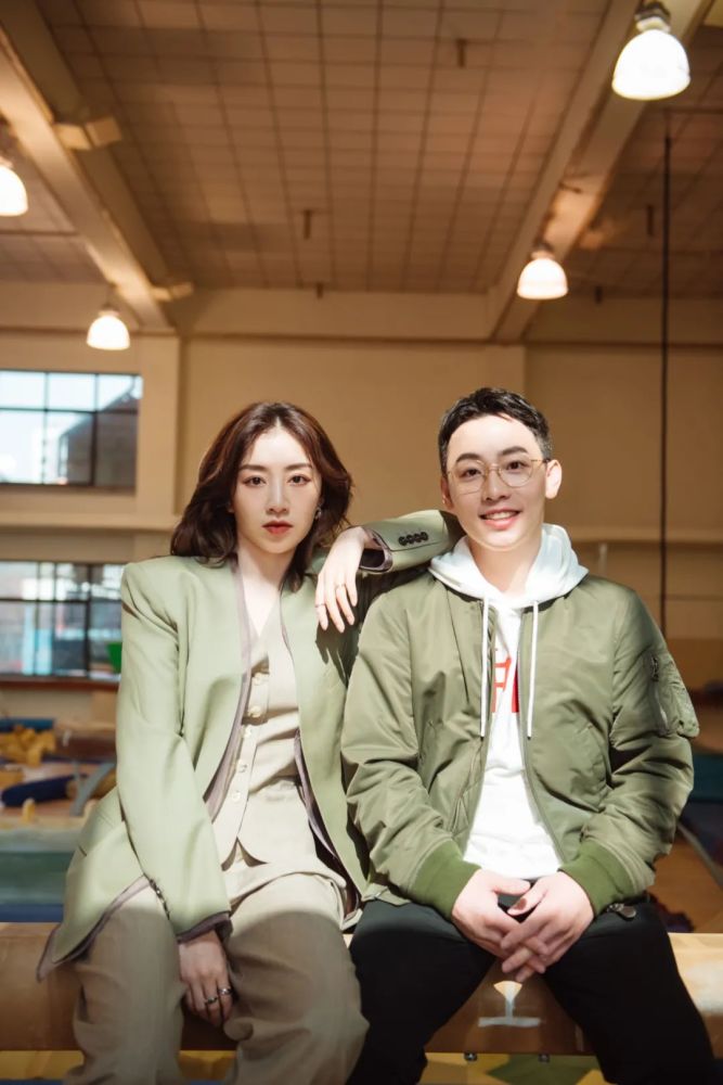 邹凯周捷夫妇开启幸福综艺之旅!_腾讯新闻