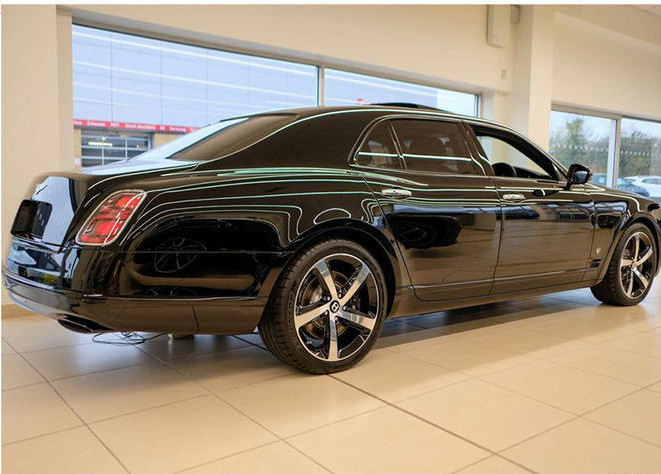 宾利慕尚675特别版海外实拍