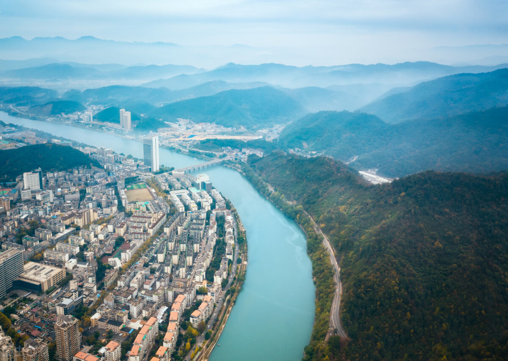 今天浙江都传这个地方的照片杭州注意了