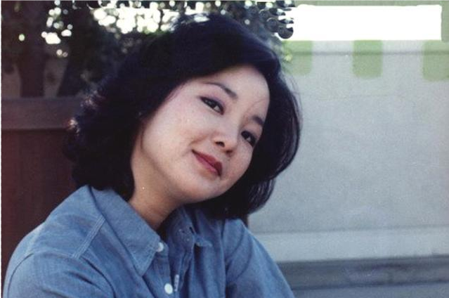 邓丽君老照片从出生百日到不惑之年