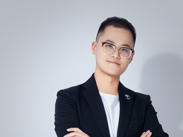 每经专访广汽资本总经理袁锋通过资本纽带助力汽车新四化转型升级