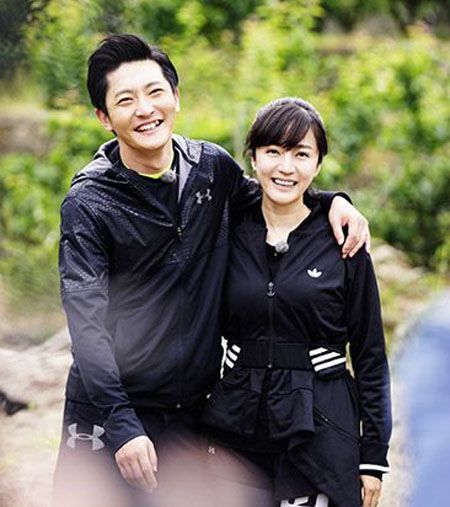 郭京飞比连襟陆毅更讨岳母欢心