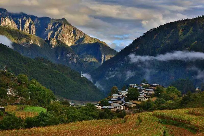 文山州有一个云南大山深处藏了几座世外桃源