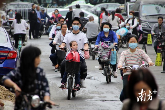 电动车乱象调查 300万辆电动车给广州交通带来了什么 腾讯网