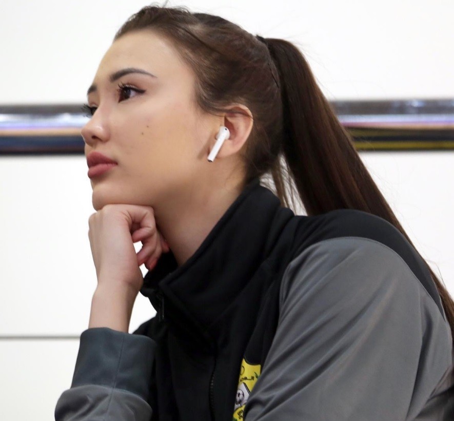 莎宾娜因排球走红,去日本打球耽误前程,24岁嫁给电商富豪