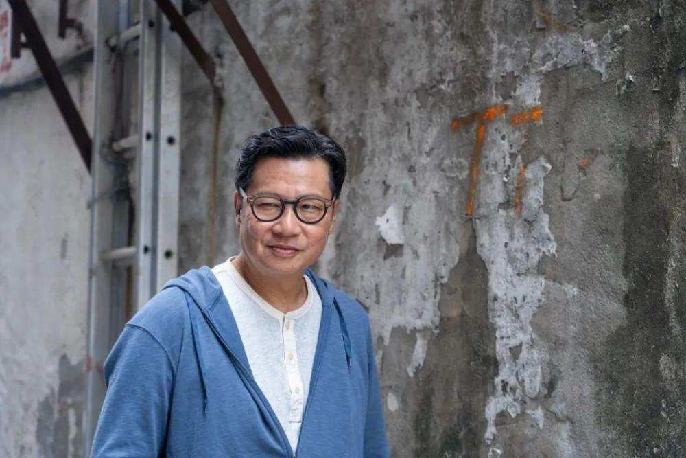 tvb御用奸人回归金牌配角郑子诚加盟新剧与上位小花斗戏