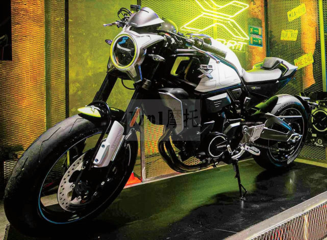 国产最美运动复古摩托 春风700cl-x运动版来了 前单碟变双碟刹_腾讯