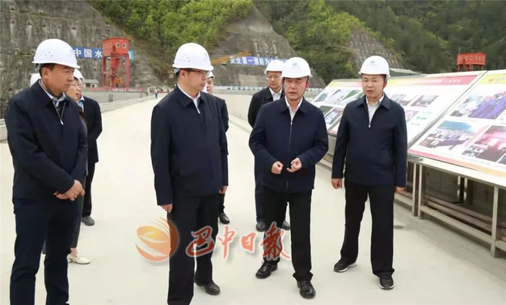 张乾华一行来巴开展调研督导和主题党日活动