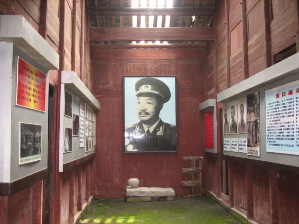 熊口地处江汉平原中心,潜江县城西南,为襄南重镇.