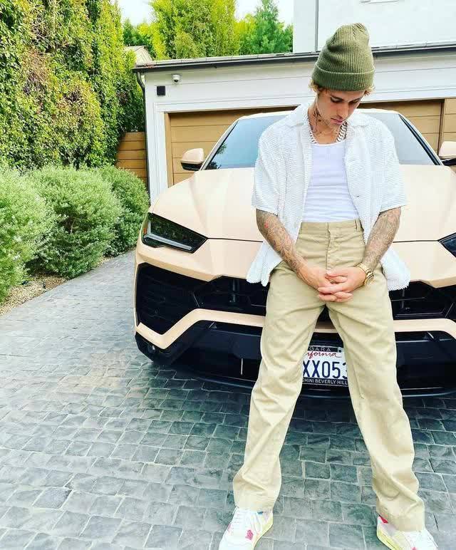 Justin Bieber又发新专辑了 距离前作仅有两周 腾讯新闻