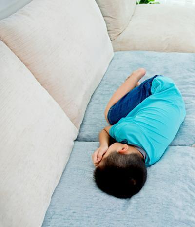 孩子睡觉时这5种姿势暗示着不一样的性格第3种让人很心疼