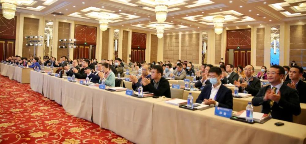 东方华康医疗集团总裁李爱川受邀参加中国非公医协信息化委员会-智医疗网