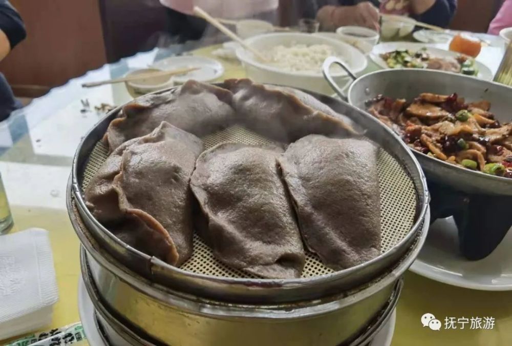 美女邀请抚宁赏春美呆了