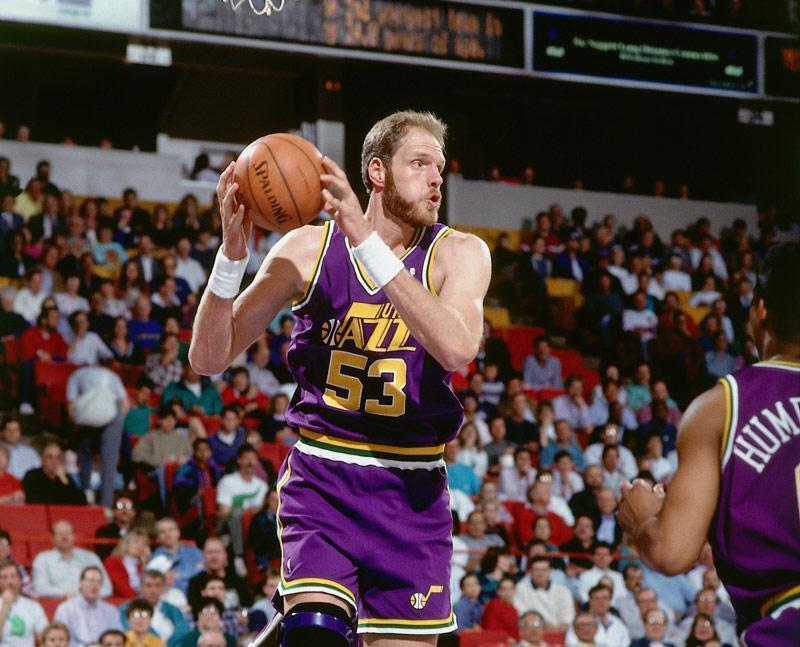 NBA堪称非人类的天赋：字母哥跟腱34.3公分，张伯伦目测腿长1米5
