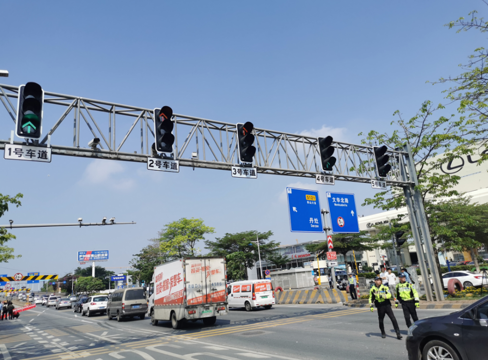 谢叠大桥旧桥今日封闭施工!晚高峰这样绕行