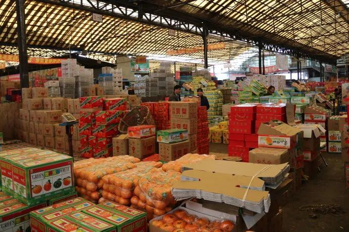 批发商包括商人批发商吗