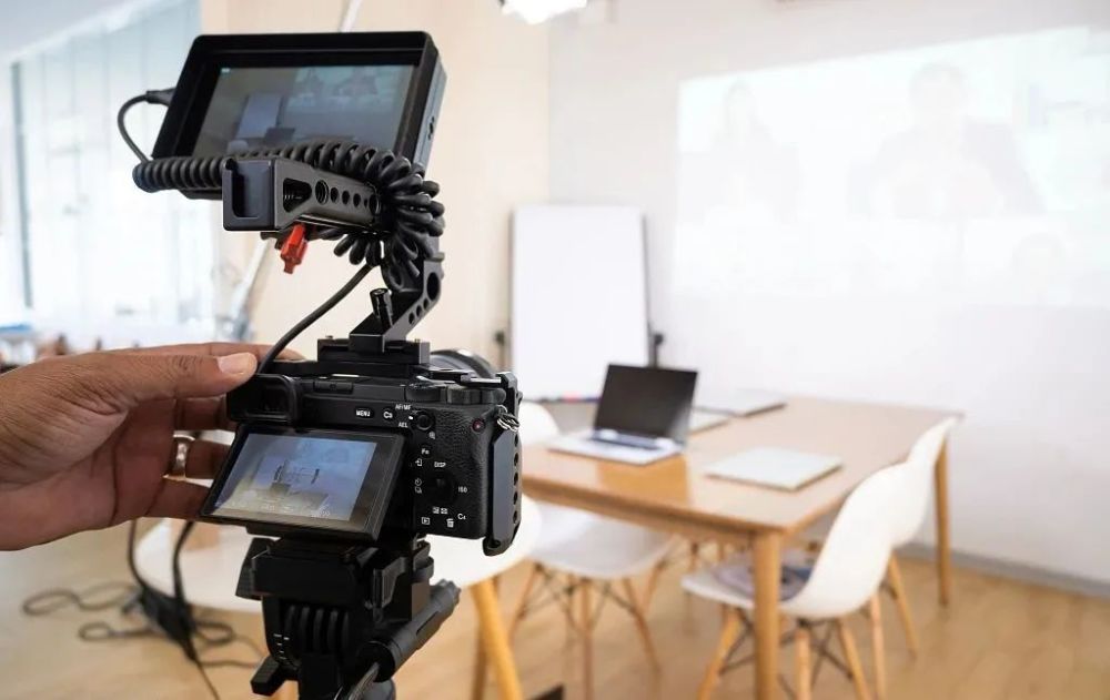 影视搬运工遭声讨!律师解读短视频合理