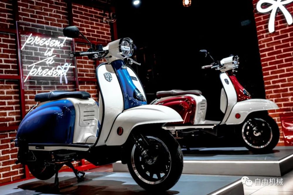 ra gp150店内展车2021年4月11日,ra中国于四川成都举办了新品发布会暨