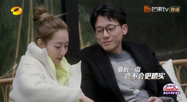 崔伟看起来也很阴柔为什么没人说他是基佬眼神已注定