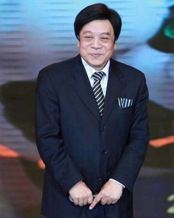 家喻户晓的赵忠祥到底是抠门还是节俭