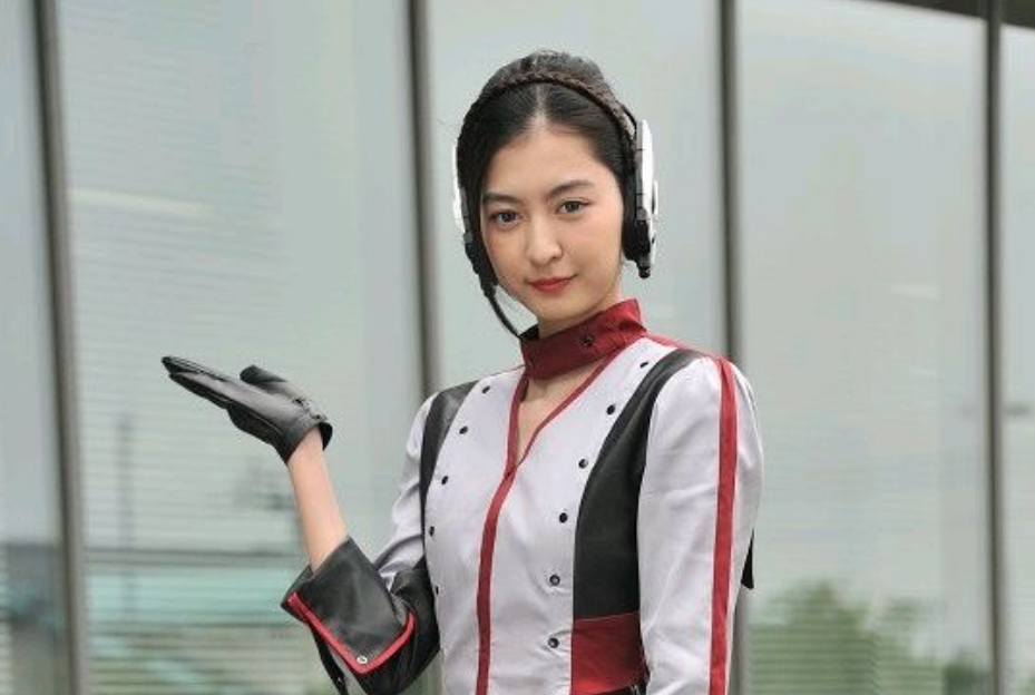 假面骑士令和七大女神来袭坏女人蟒蛇腰太养眼这才是最美的女骑士