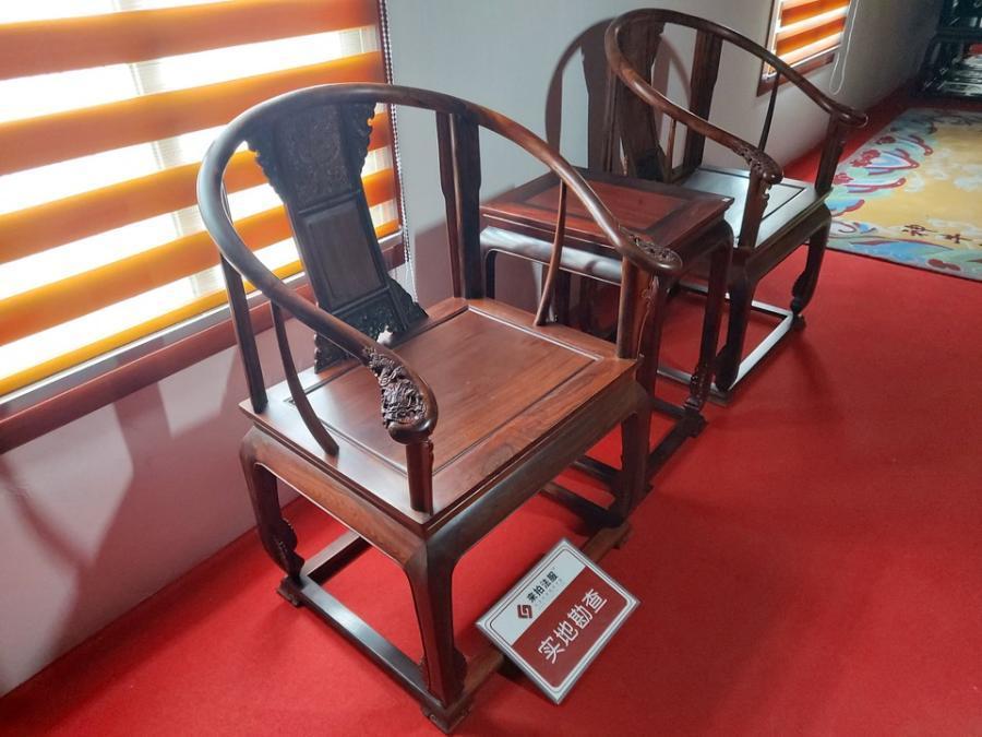 镇江市京口区人民法院将拍卖一批名贵木质家具_腾讯新闻