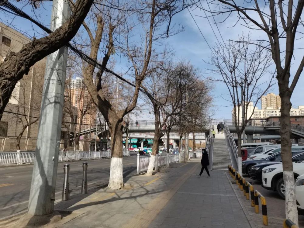 另外,建设地点位于西固区西固城街道(兰州六中新家属楼,劳动局旧家属