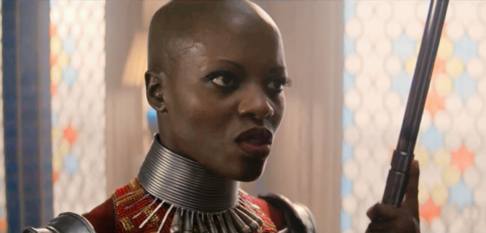 我想女将军心里和我想的一样:你算个毛的美国队长.