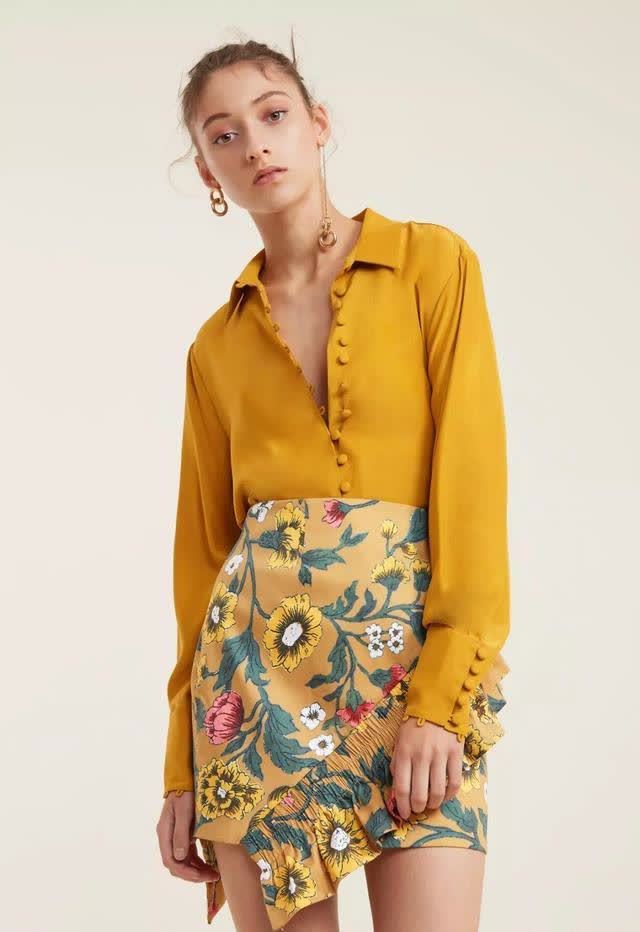 黄黑皮肤适合什么颜色的衣服显白多穿这4种显白色太美了