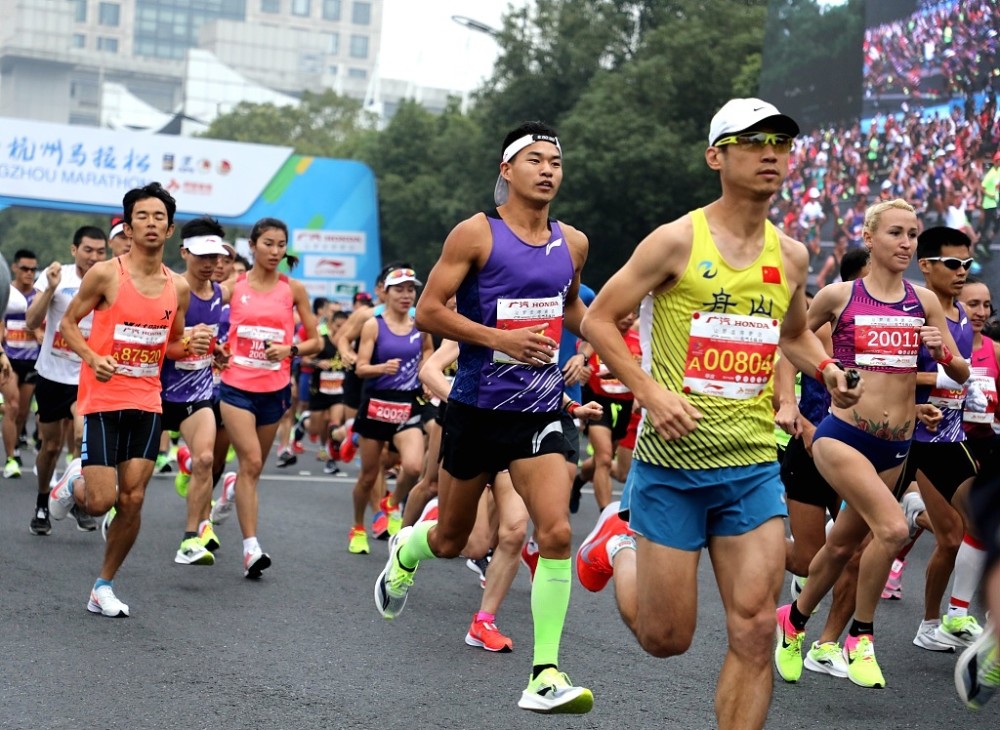 日本马拉松运动员山田本一:我是用智慧战胜了对手