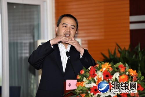 搭建平台促交流畅所欲言解难题