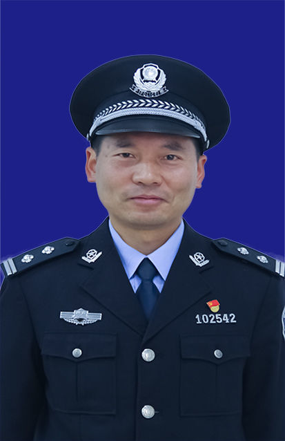 湖南最美政务民警桃源县公安局漳江派出所教导员兰于义侧记