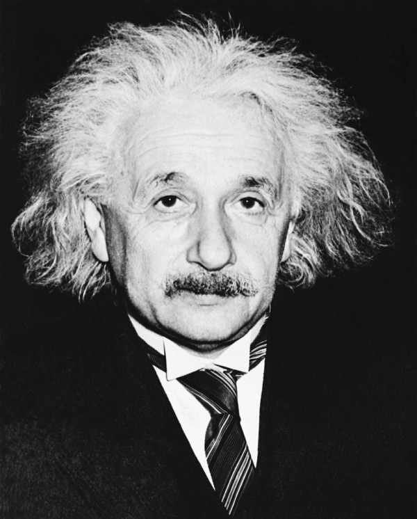 爱因斯坦头发为啥那么乱研究结果出来了这是病