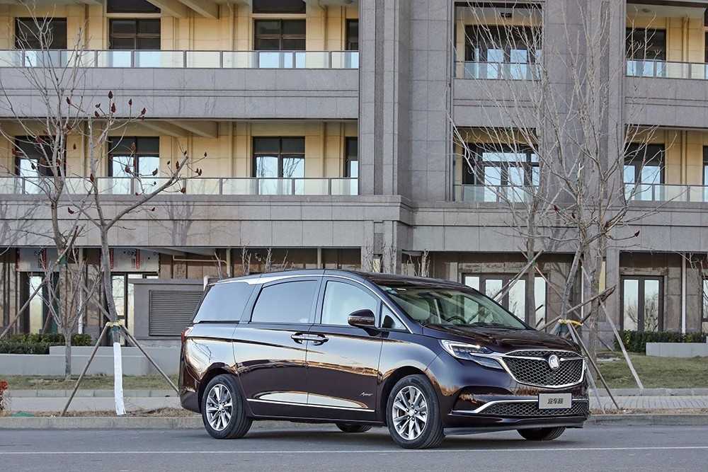 比埃尔法更值得的选择,豪华感精致感极强的mpv别克gl8 avenir