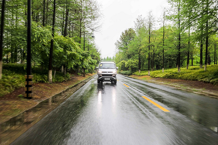 小货车排行_2018年1-11月微型货车企业产量排行榜TOP10(2)