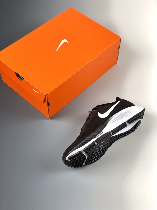 nikezoompegasus37登月37超轻网面透气跑步鞋