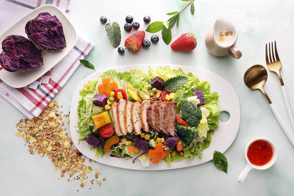 轻食真的健康吗吃沙拉就能减肥吗