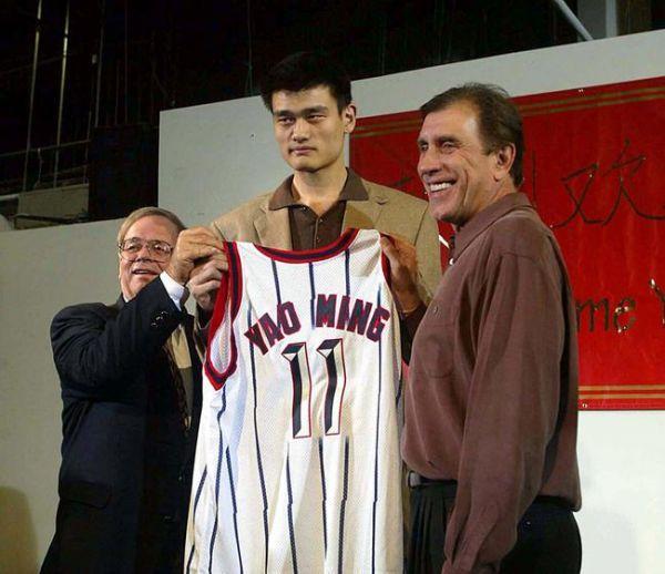 若NBA75年所有状元同时选秀，前5顺位该怎么排？詹姆斯仅第二