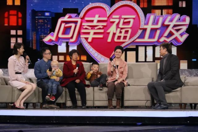 向幸福出发无臂妈妈自强不息双脚开创幸福人生